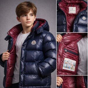 Moncler coat couler blue